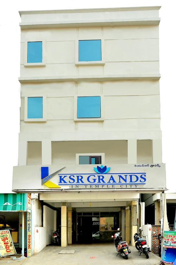 מלון טירופאטי Ksr Grands מראה חיצוני תמונה